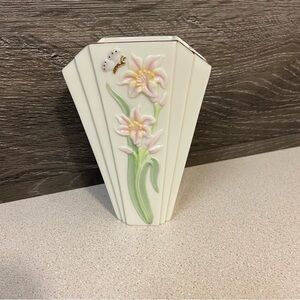 China Butterfly by Lenox 5” Bud Vase